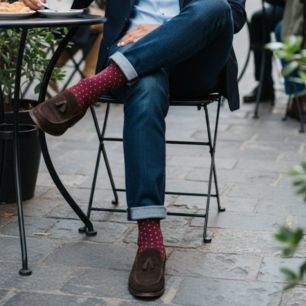 The Non-Binding 1-Pack: Premium Men's Mid-Calf Dress Socks - Biz Dots Burgundy