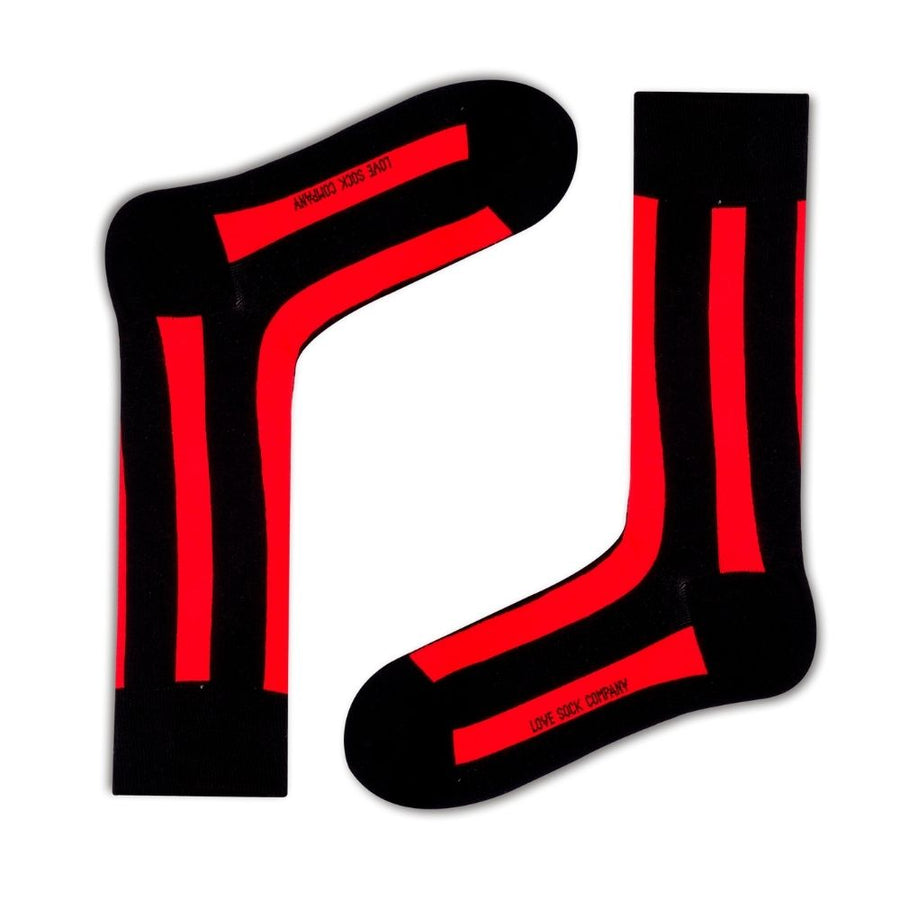 Vertical Striped Black Socks (W) - LOVE SOCK COMPANY